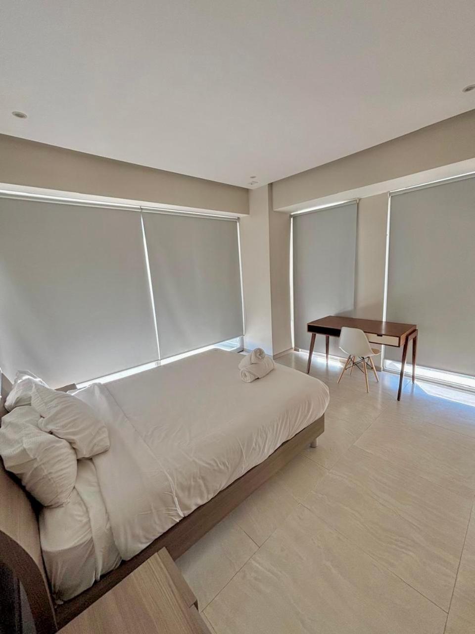 Park Life Guadalajara Aparthotel Exteriör bild