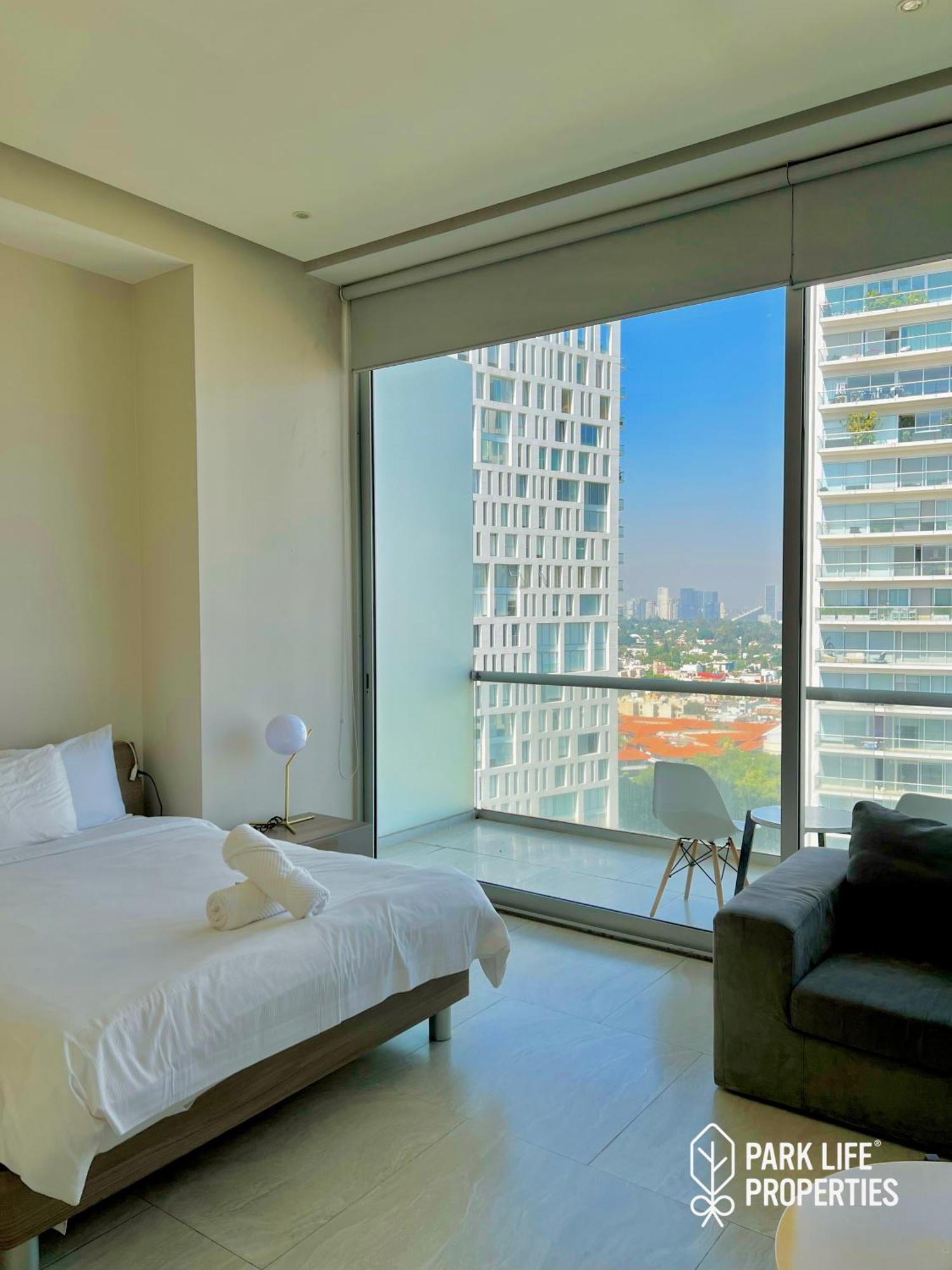 Park Life Guadalajara Aparthotel Exteriör bild